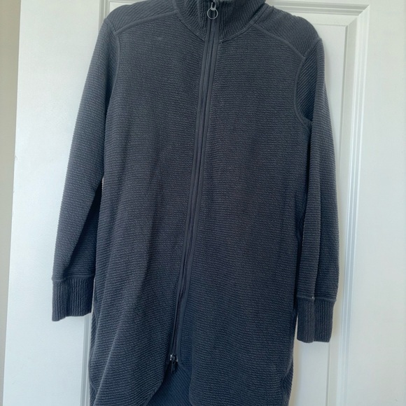 Lululemon Athletica Black Zip-Up Jacket - Picture 2 of 7